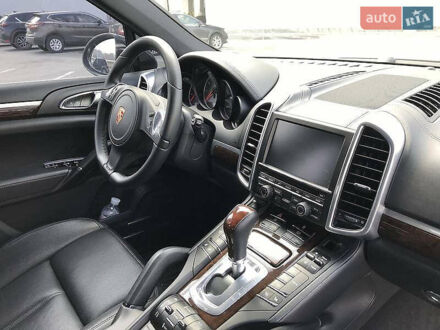 Чорний Порше Cayenne, об'ємом двигуна 4.8 л та пробігом 123 тис. км за 23999 $, фото 1 на Automoto.ua