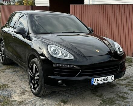 Чорний Порше Cayenne, об'ємом двигуна 3 л та пробігом 296 тис. км за 20000 $, фото 1 на Automoto.ua