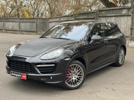 Порше Каен 2012 в Киеве на Automoto.ua Черный Порше Каен, объемом двигателя 4.8 л и пробегом 134 тыс. км за 21990 $, фото 1 на Automoto.ua