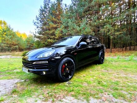 Черный Порше Каен, объемом двигателя 3 л и пробегом 240 тыс. км за 19500 $, фото 1 на Automoto.ua