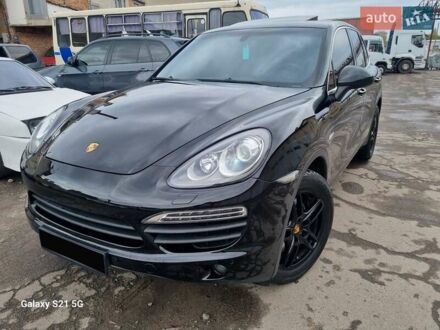 Порше Каен 2013 в Ровно на Automoto.ua Черный Порше Каен, объемом двигателя 3 л и пробегом 166 тыс. км за 26999 $, фото 1 на Automoto.ua