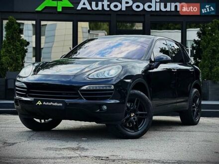 Порше Каен 2013 в Киеве на Automoto.ua Черный Порше Каен, объемом двигателя 4.13 л и пробегом 273 тыс. км за 24300 $, фото 1 на Automoto.ua