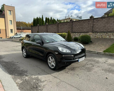 Черный Порше Каен, объемом двигателя 3 л и пробегом 145 тыс. км за 15900 $, фото 1 на Automoto.ua