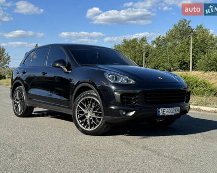 Чорний Порше Cayenne, об'ємом двигуна 3 л та пробігом 159 тис. км за 28500 $, фото 1 на Automoto.ua