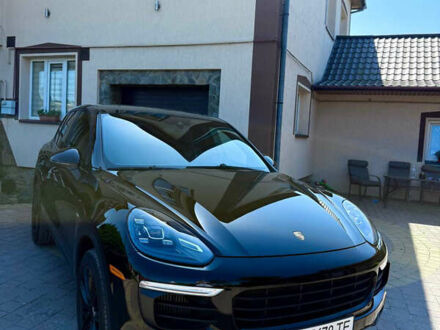 Порше Каен 2014 в Ивано-Франковске на Automoto.ua Черный Порше Каен, объемом двигателя 2.97 л и пробегом 240 тыс. км за 31499 $, фото 1 на Automoto.ua