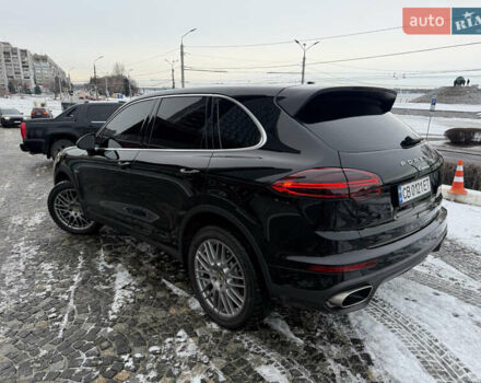 Черный Порше Каен, объемом двигателя 2.97 л и пробегом 194 тыс. км за 29700 $, фото 1 на Automoto.ua