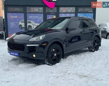 Черный Порше Каен, объемом двигателя 2.97 л и пробегом 60 тыс. км за 43000 $, фото 1 на Automoto.ua