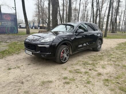 Черный Порше Каен, объемом двигателя 3.6 л и пробегом 135 тыс. км за 24999 $, фото 1 на Automoto.ua