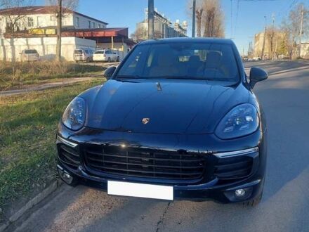 Чорний Порше Cayenne, об'ємом двигуна 3.6 л та пробігом 63 тис. км за 31499 $, фото 1 на Automoto.ua