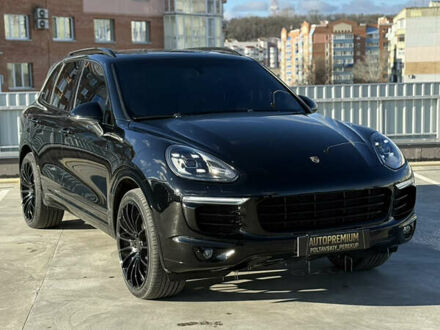 Черный Порше Каен, объемом двигателя 3 л и пробегом 170 тыс. км за 34999 $, фото 1 на Automoto.ua