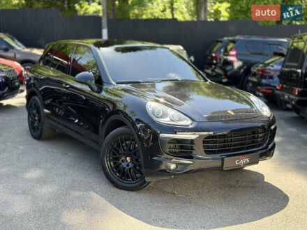 Порше Каен 2016 в Киеве на Automoto.ua Черный Порше Каен, объемом двигателя 2.97 л и пробегом 151 тыс. км за 34500 $, фото 1 на Automoto.ua
