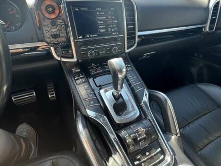 Порше Cayenne 2016 у Запоріжжя на Automoto.ua Чорний Порше Cayenne, об'ємом двигуна 4.13 л та пробігом 260 тис. км за 42000 $, фото 1 на Automoto.ua