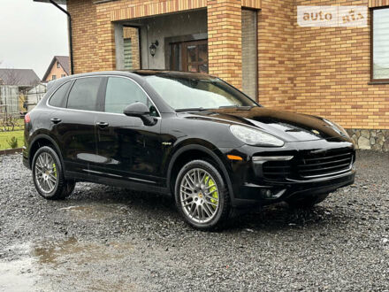 Чорний Порше Cayenne, об'ємом двигуна 3 л та пробігом 163 тис. км за 25000 $, фото 1 на Automoto.ua