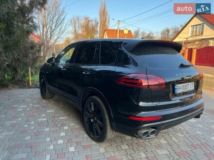 Чорний Порше Cayenne, об'ємом двигуна 3 л та пробігом 45 тис. км за 37000 $, фото 1 на Automoto.ua