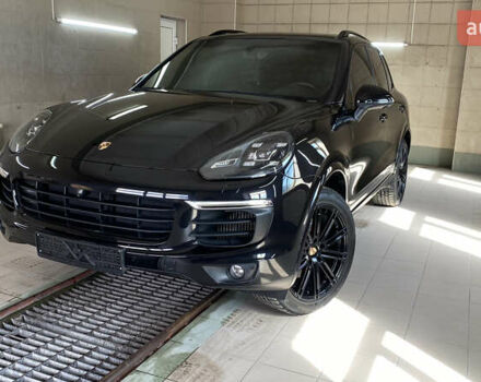 Чорний Порше Cayenne, об'ємом двигуна 3 л та пробігом 137 тис. км за 46900 $, фото 1 на Automoto.ua