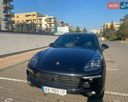 Черный Порше Каен, объемом двигателя 4.13 л и пробегом 125 тыс. км за 55000 $, фото 1 на Automoto.ua