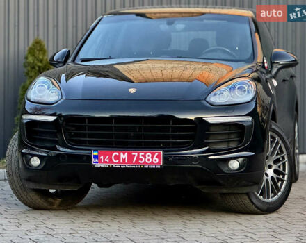 Черный Порше Каен, объемом двигателя 3.6 л и пробегом 113 тыс. км за 29500 $, фото 1 на Automoto.ua
