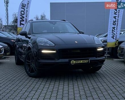 Черный Порше Каен, объемом двигателя 3 л и пробегом 84 тыс. км за 61000 $, фото 1 на Automoto.ua