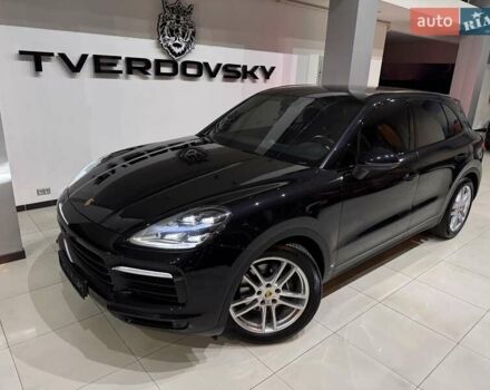 Черный Порше Каен, объемом двигателя 3 л и пробегом 32 тыс. км за 69900 $, фото 1 на Automoto.ua