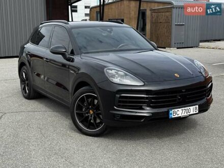 Порше Каен 2019 в Киеве на Automoto.ua Черный Порше Каен, объемом двигателя 3 л и пробегом 58 тыс. км за 68900 $, фото 1 на Automoto.ua