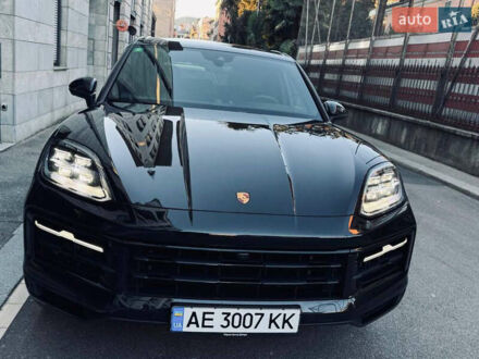 Порше Каен 2023 в Киеве на Automoto.ua Черный Порше Каен, объемом двигателя 4 л и пробегом 25 тыс. км за 135000 $, фото 1 на Automoto.ua