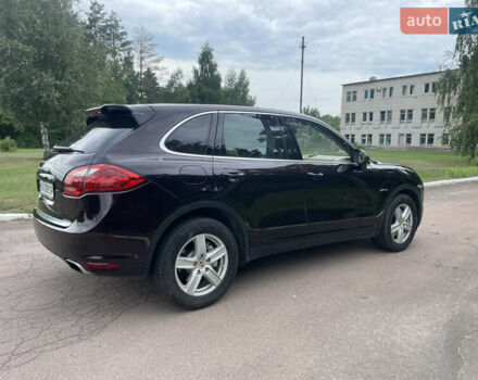 Фиолетовый Порше Каен, объемом двигателя 3 л и пробегом 144 тыс. км за 17500 $, фото 10 на Automoto.ua