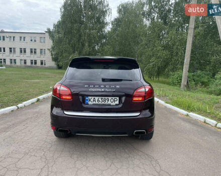 Фиолетовый Порше Каен, объемом двигателя 3 л и пробегом 144 тыс. км за 17500 $, фото 9 на Automoto.ua