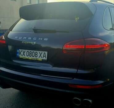 Фіолетовий Порше Cayenne, об'ємом двигуна 3 л та пробігом 77 тис. км за 43000 $, фото 4 на Automoto.ua