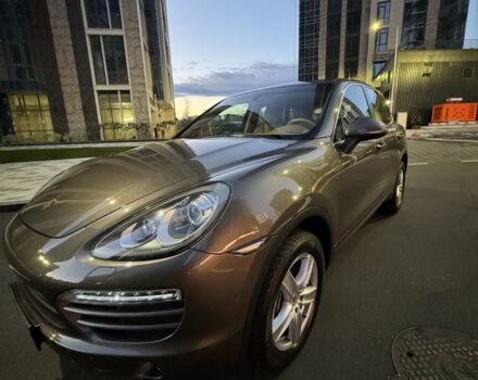 Порше Cayenne 2013 у Києві на Automoto.ua Коричневий Порше Cayenne, об'ємом двигуна 3.6 л та пробігом 130 тис. км за 21000 $, фото 1 на Automoto.ua