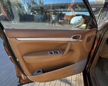 Коричневий Порше Cayenne, об'ємом двигуна 3.6 л та пробігом 270 тис. км за 11300 $, фото 14 на Automoto.ua