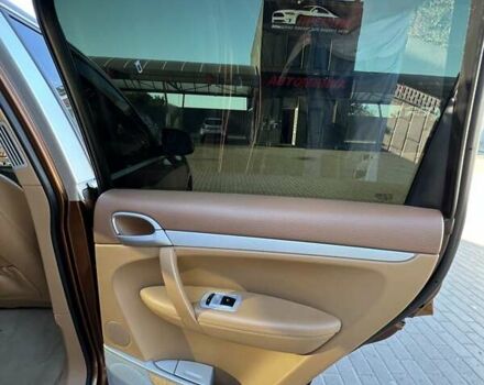 Коричневий Порше Cayenne, об'ємом двигуна 3.6 л та пробігом 270 тис. км за 11300 $, фото 44 на Automoto.ua