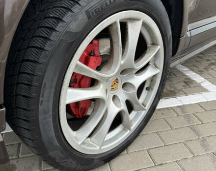 Коричневий Порше Cayenne, об'ємом двигуна 4.8 л та пробігом 190 тис. км за 9999 $, фото 9 на Automoto.ua