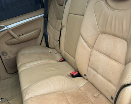 Коричневий Порше Cayenne, об'ємом двигуна 4.8 л та пробігом 190 тис. км за 9999 $, фото 10 на Automoto.ua