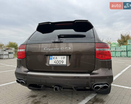 Коричневий Порше Cayenne, об'ємом двигуна 4.8 л та пробігом 190 тис. км за 9999 $, фото 6 на Automoto.ua