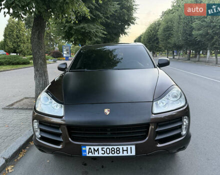Коричневый Порше Каен, объемом двигателя 2.97 л и пробегом 217 тыс. км за 16700 $, фото 2 на Automoto.ua