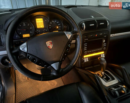 Коричневый Порше Каен, объемом двигателя 2.97 л и пробегом 217 тыс. км за 16700 $, фото 8 на Automoto.ua