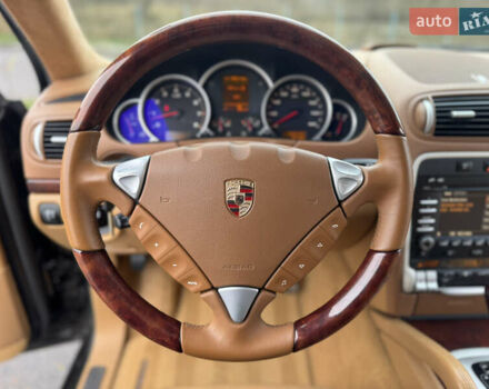 Коричневый Порше Каен, объемом двигателя 4.8 л и пробегом 205 тыс. км за 14144 $, фото 33 на Automoto.ua