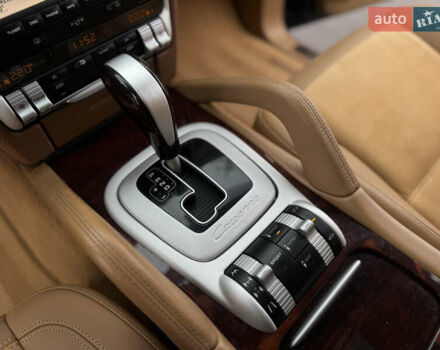 Коричневый Порше Каен, объемом двигателя 4.8 л и пробегом 205 тыс. км за 14144 $, фото 42 на Automoto.ua