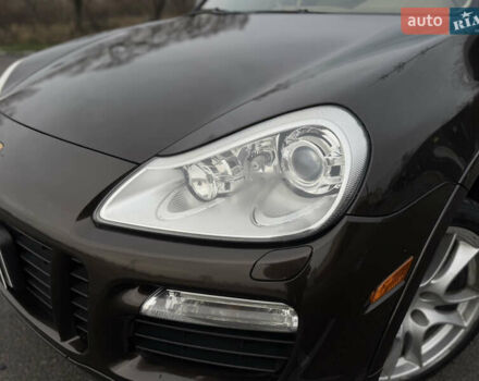 Коричневый Порше Каен, объемом двигателя 4.8 л и пробегом 205 тыс. км за 14144 $, фото 7 на Automoto.ua