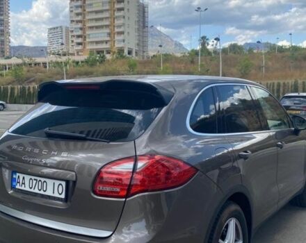 Коричневий Порше Cayenne, об'ємом двигуна 4.8 л та пробігом 16 тис. км за 25500 $, фото 7 на Automoto.ua