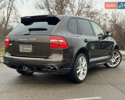 Коричневый Порше Каен, объемом двигателя 4.8 л и пробегом 205 тыс. км за 14144 $, фото 17 на Automoto.ua