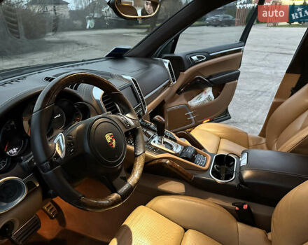 Коричневый Порше Каен, объемом двигателя 3 л и пробегом 313 тыс. км за 15999 $, фото 12 на Automoto.ua