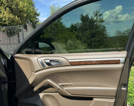 Коричневый Порше Каен, объемом двигателя 4.8 л и пробегом 169 тыс. км за 17900 $, фото 18 на Automoto.ua