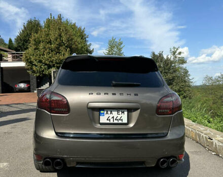 Коричневый Порше Каен, объемом двигателя 4.8 л и пробегом 169 тыс. км за 17900 $, фото 4 на Automoto.ua