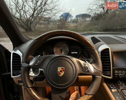 Коричневый Порше Каен, объемом двигателя 3 л и пробегом 313 тыс. км за 15999 $, фото 14 на Automoto.ua