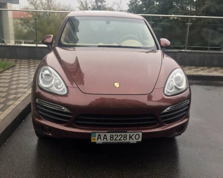 Коричневий Порше Cayenne, об'ємом двигуна 4.81 л та пробігом 142 тис. км за 18000 $, фото 11 на Automoto.ua