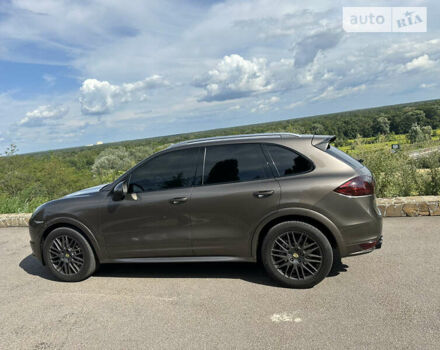 Коричневый Порше Каен, объемом двигателя 4.8 л и пробегом 169 тыс. км за 17900 $, фото 1 на Automoto.ua