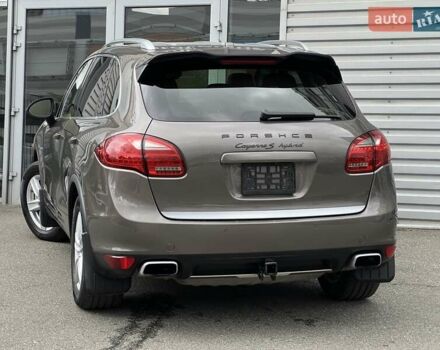 Коричневий Порше Cayenne, об'ємом двигуна 3 л та пробігом 126 тис. км за 17000 $, фото 7 на Automoto.ua