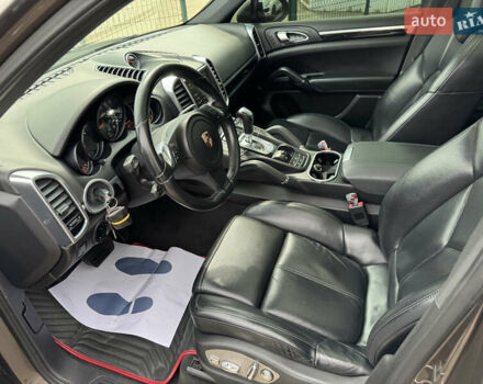 Коричневий Порше Cayenne, об'ємом двигуна 3.6 л та пробігом 151 тис. км за 18990 $, фото 44 на Automoto.ua