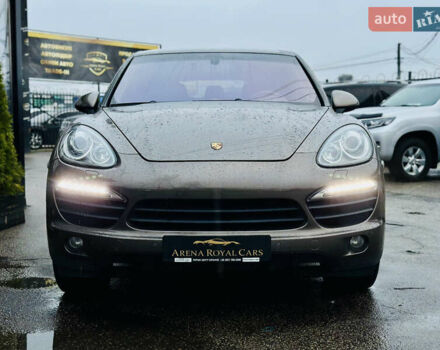 Коричневый Порше Каен, объемом двигателя 4.81 л и пробегом 136 тыс. км за 20800 $, фото 6 на Automoto.ua